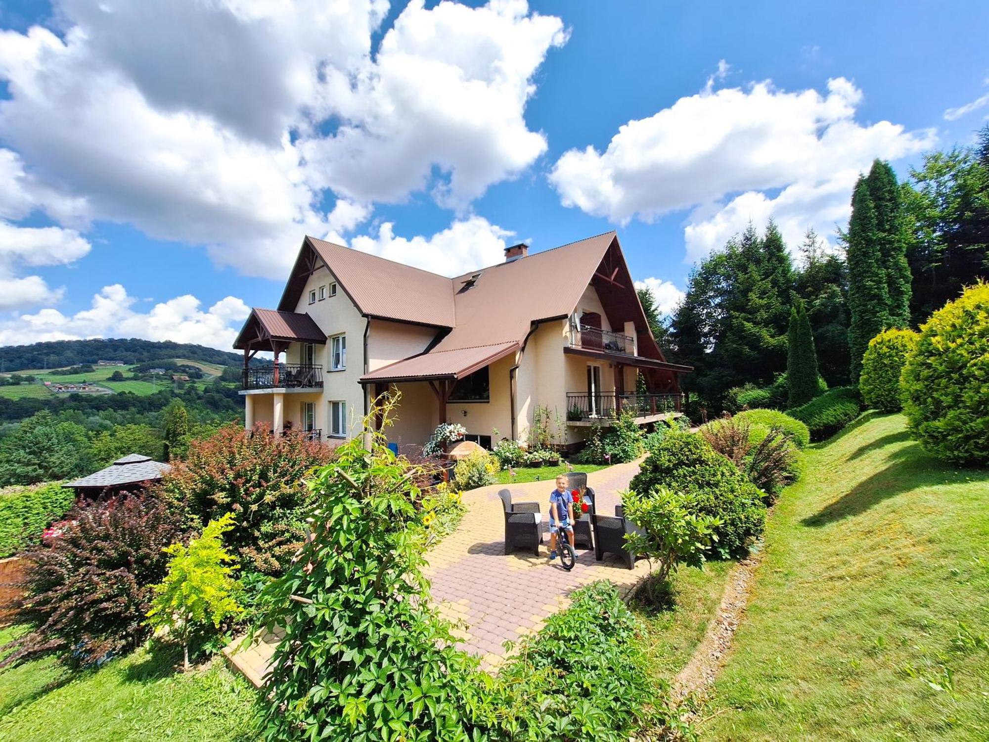 Noclegi Fregata - Pokoje Goscinne W Solinie 661-459-339 Solina  Exterior foto