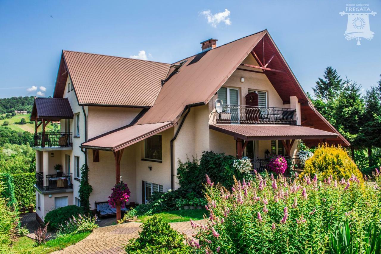 Noclegi Fregata - Pokoje Goscinne W Solinie 661-459-339 Solina  Exterior foto